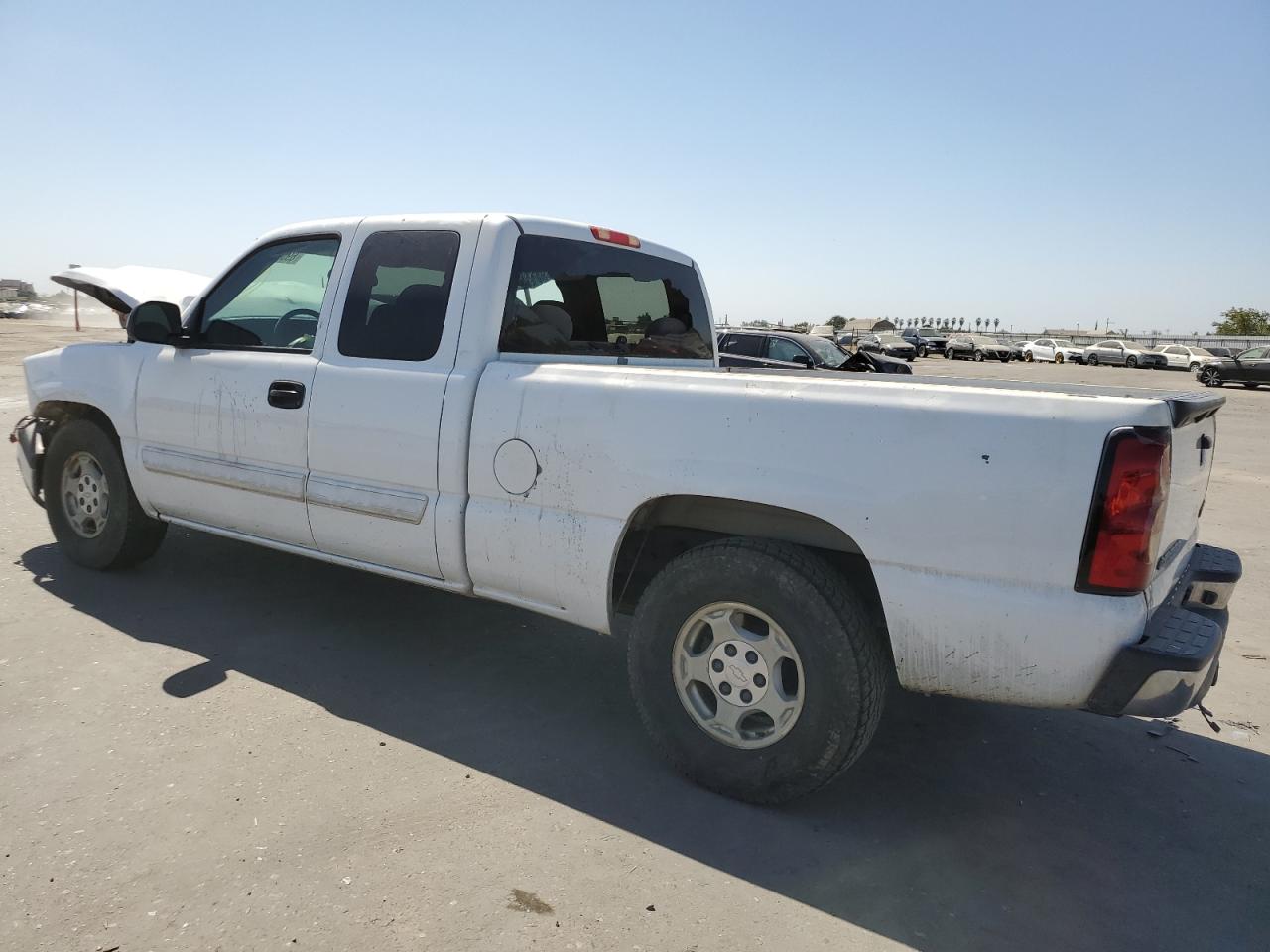 Obraz 2 z 2004 CHEVROLET SILVERADO C1500 2004 z VIN 2GCEC19V641113964