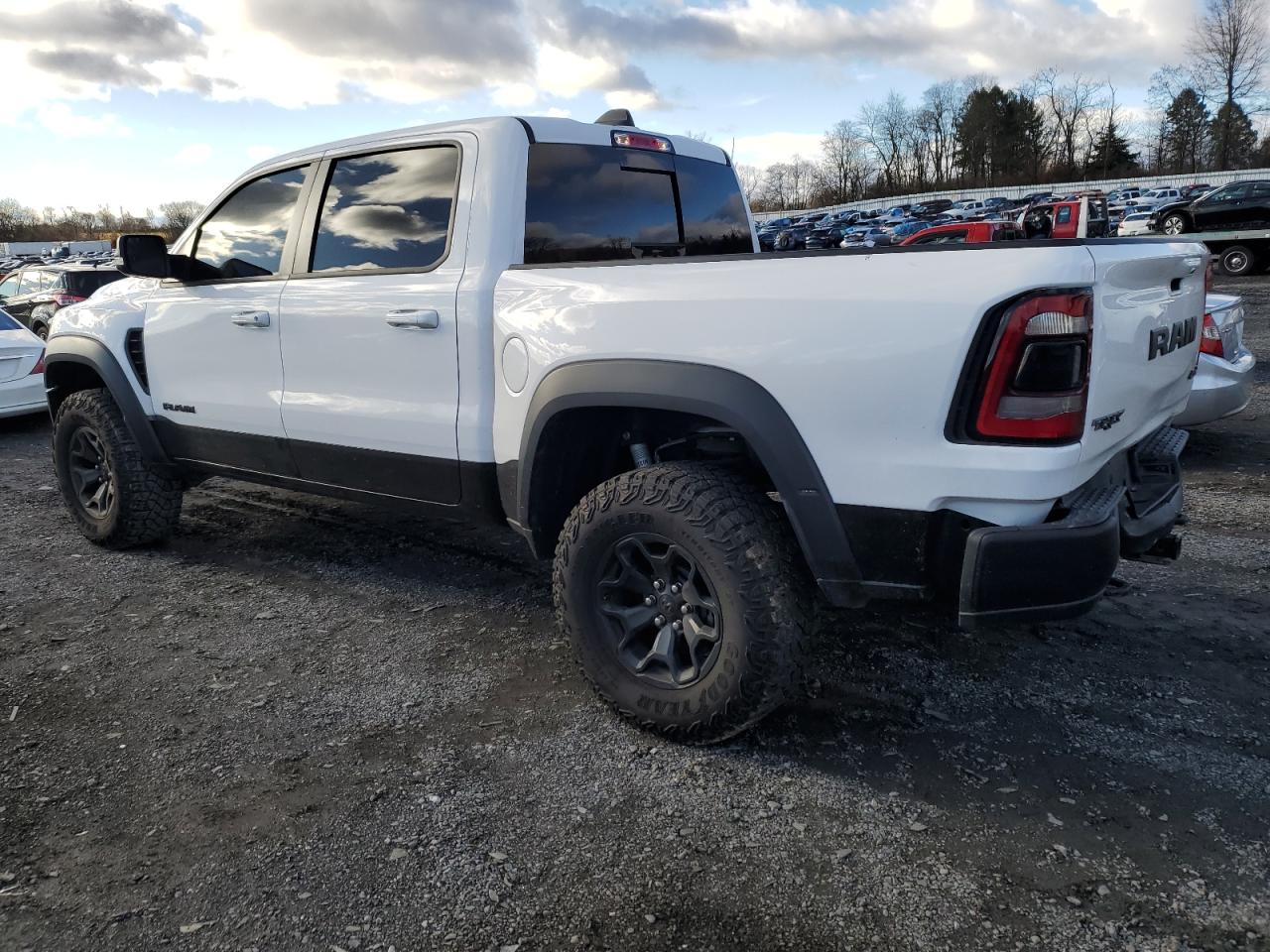 Изображение 2 2021 RAM 1500 TRX 2021 с VIN 1C6SRFU9XMN740536