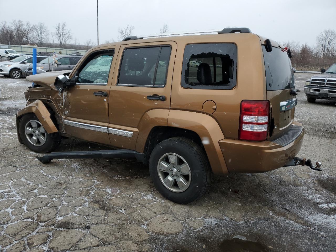 Obraz 2 z 2011 JEEP LIBERTY SPORT 2011 z VIN 1J4PN2GK4BW563534
