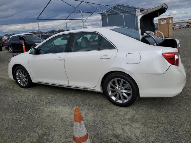 Image 2 of 2014 TOYOTA CAMRY L 2014 with VIN 4T1BF1FKXEU444326