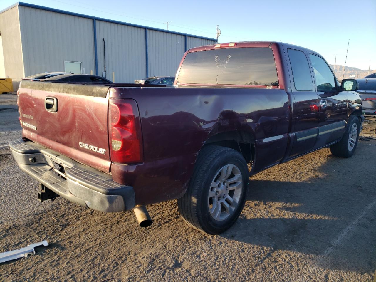 Изображение 3 2003 CHEVROLET SILVERADO C1500 2003 с VIN 2GCEC19V331361829