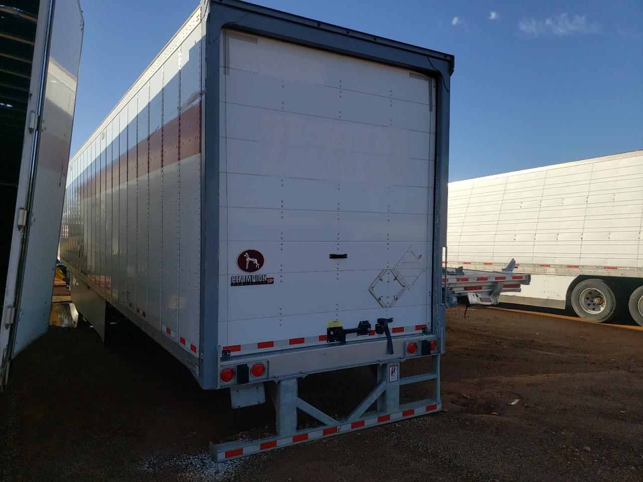 Изображение 3 2022 GDAN TRAILER 2022 с VIN 1GR1P0628NB420633