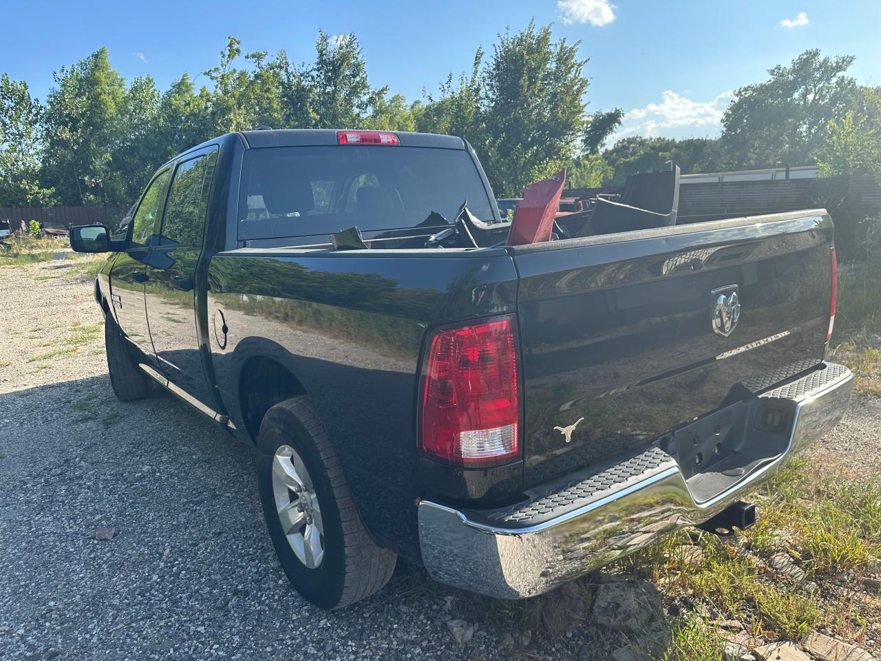 Изображение 3 2018 RAM 1500 ST 2018 с VIN 1C6RR6KG7JS336929