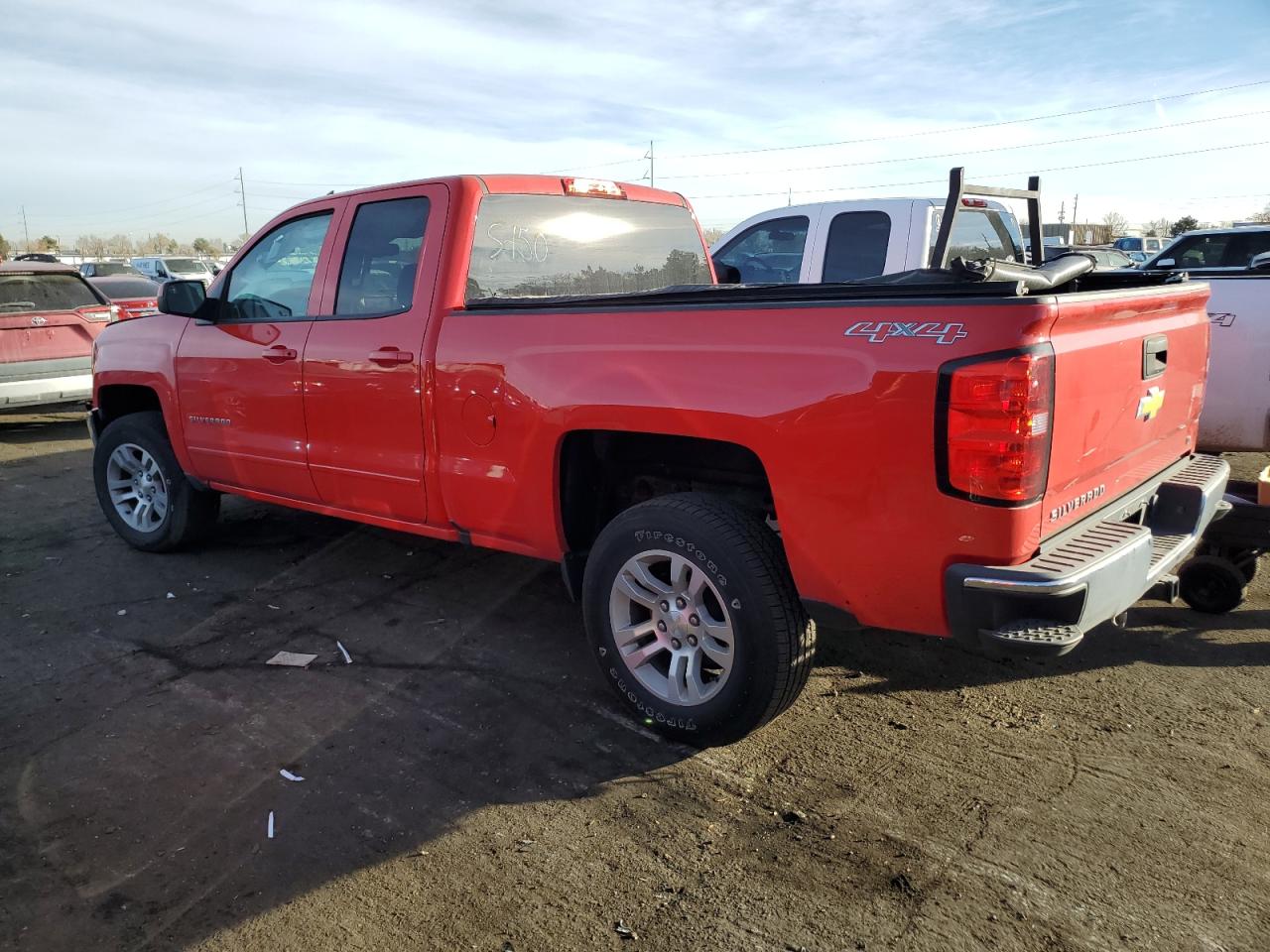 Image 2 of 2016 CHEVROLET SILVERADO K1500 LT 2016 with VIN 1GCVKREH2GZ313608