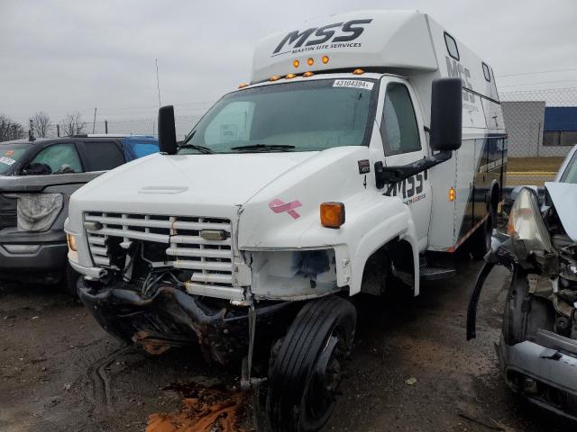 Image 1 of 2004 GMC C4500 C4V042 2004 with VIN 1GDE4V1E14F512494