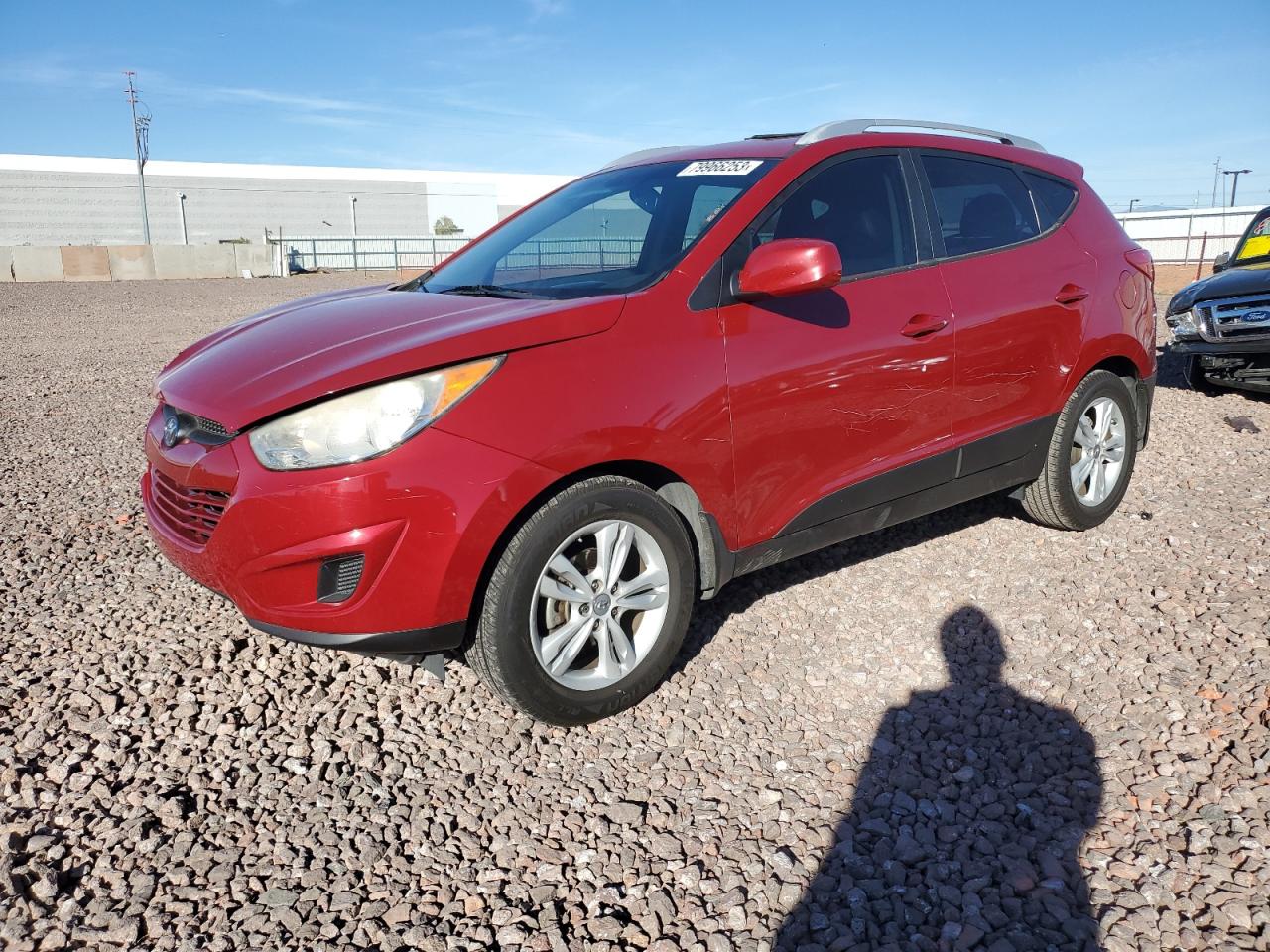 Image 1 of 2010 HYUNDAI TUCSON GLS 2010 with VIN KM8JU3AC3AU111151