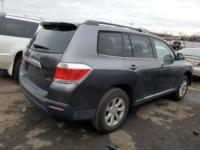 Obraz 3 z 2013 TOYOTA HIGHLANDER BASE 2013 z VIN 5TDBK3EH4DS251156
