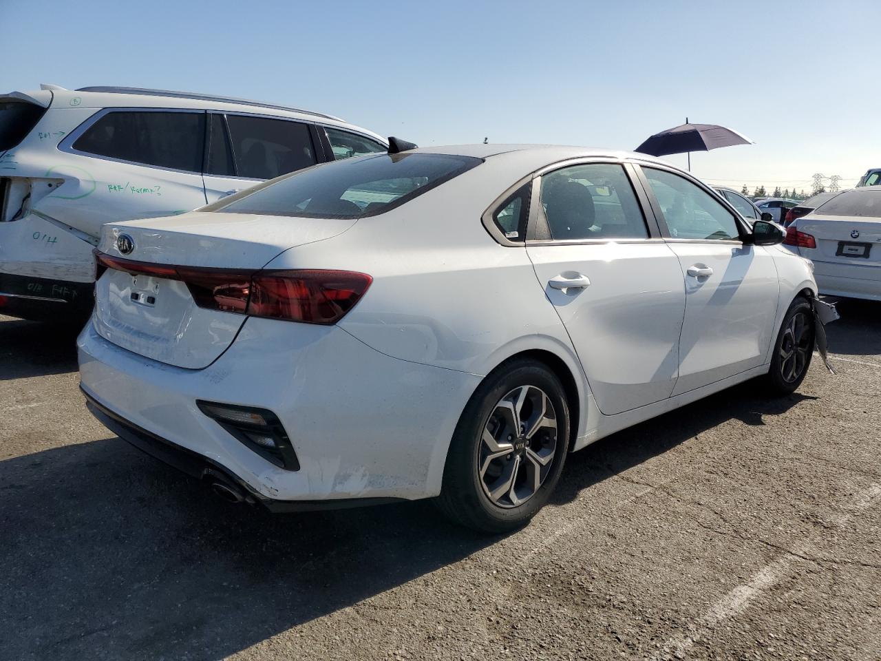 Изображение 3 2021 KIA FORTE FE 2021 с VIN 3KPF24AD1ME310491