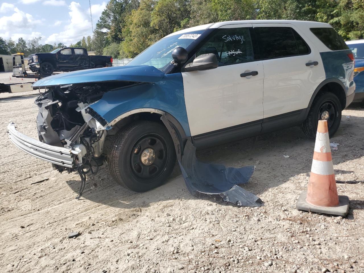 Obraz 1 z 2015 FORD EXPLORER POLICE INTERCEPTOR 2015 z VIN 1FM5K8AR1FGC67946