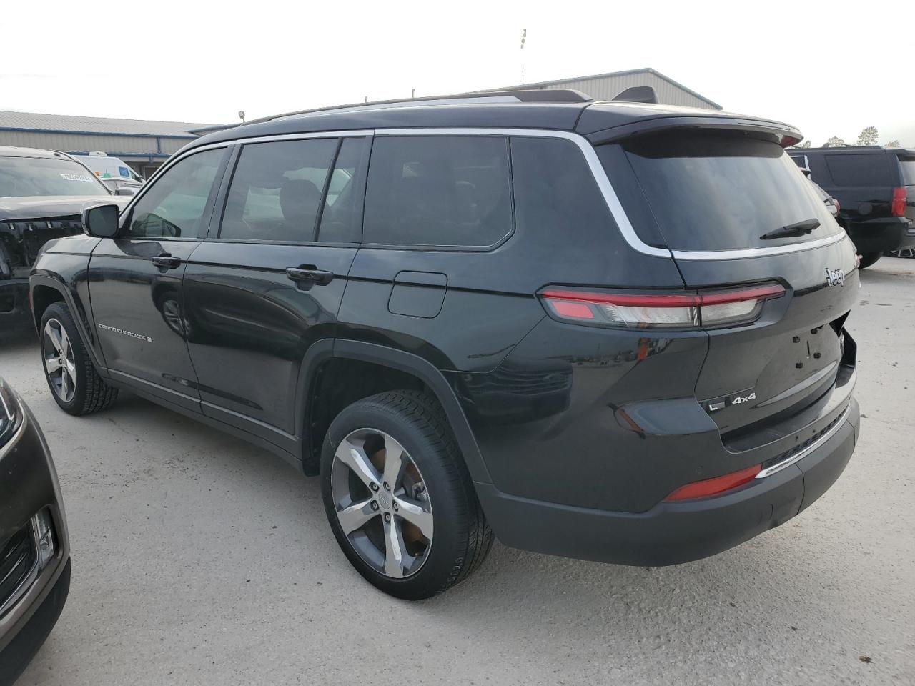 Изображение 2 Jeep Grand Cherokee L Limited 2021 с VIN 1C4RJKBG0M8100939