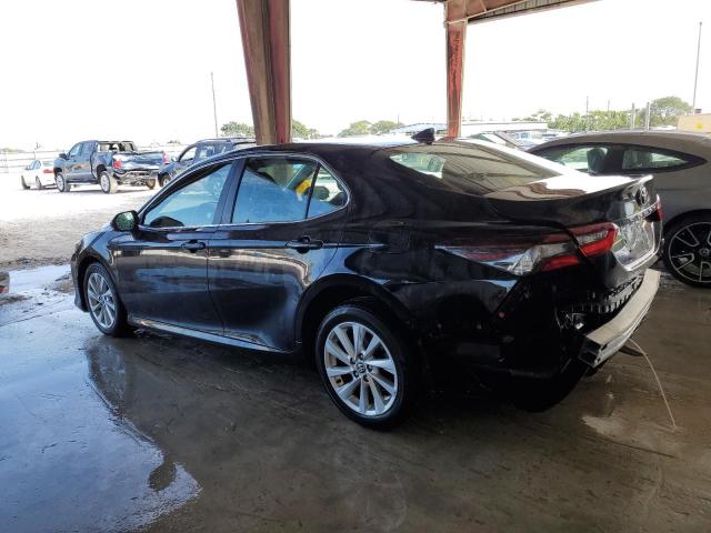 Изображение 2 2021 TOYOTA CAMRY LE 2021 с VIN 4T1C11AKXMU540465