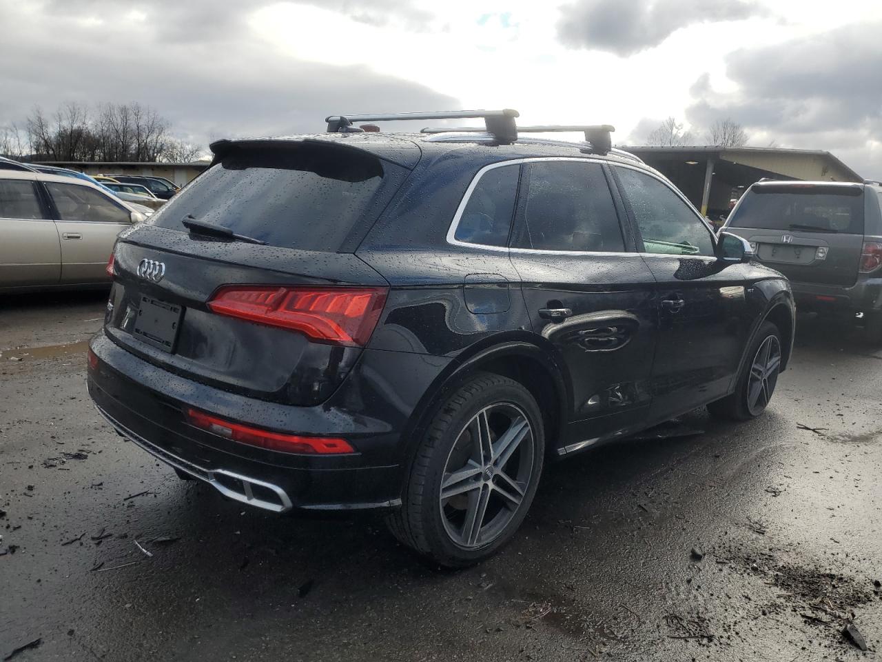 Image 3 of 2018 AUDI SQ5 PREMIUM PLUS 2018 with VIN WA1A4AFYXJ2129195