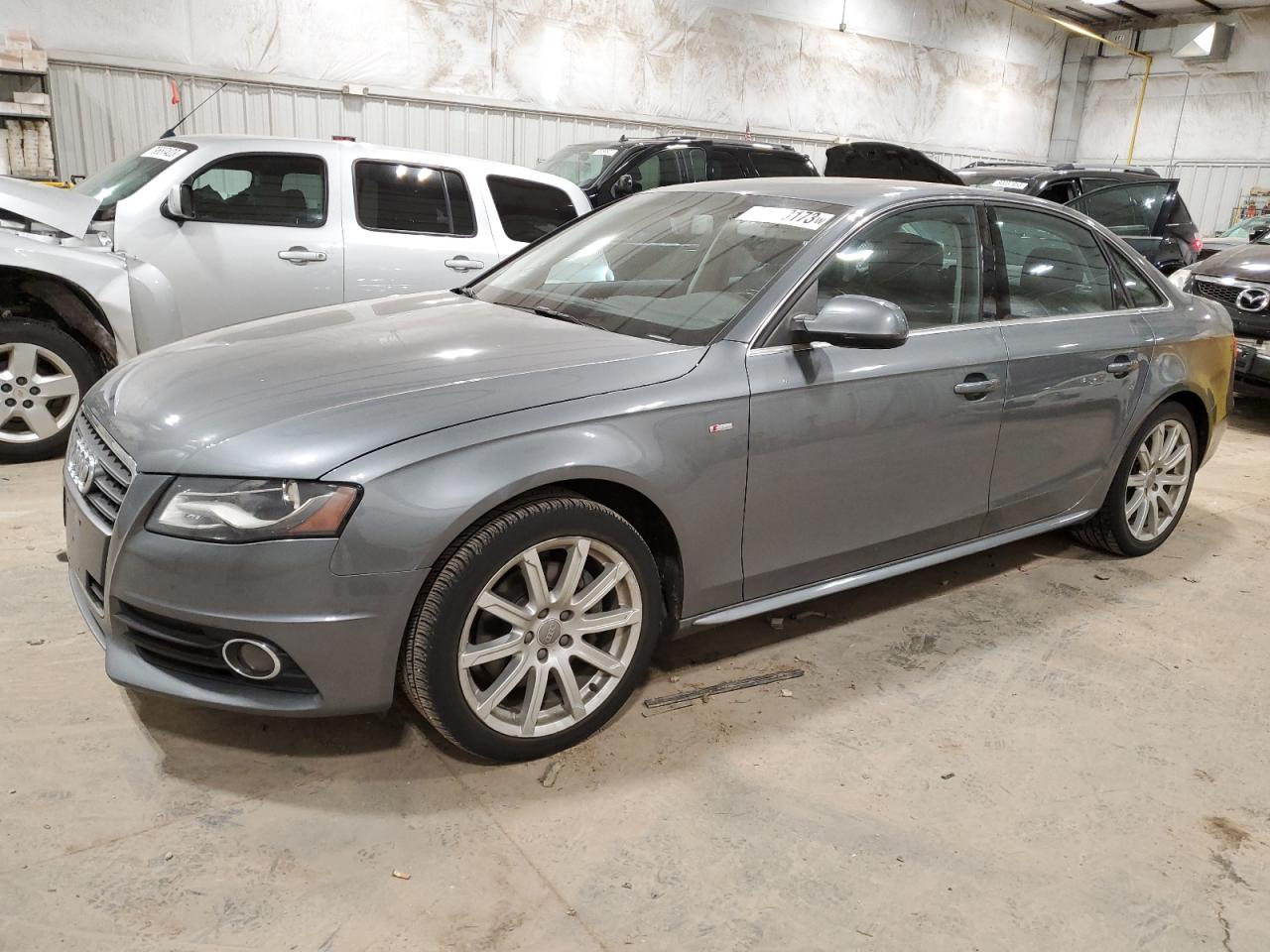 Image 1 of Audi A4 Premium Plus 2012 with VIN WAUFFAFL4CA030873
