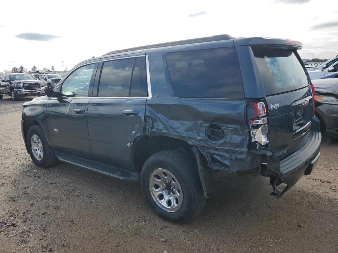 Изображение 2 2020 CHEVROLET TAHOE K1500 LT 2020 с VIN 1GNSKBKC7LR220605