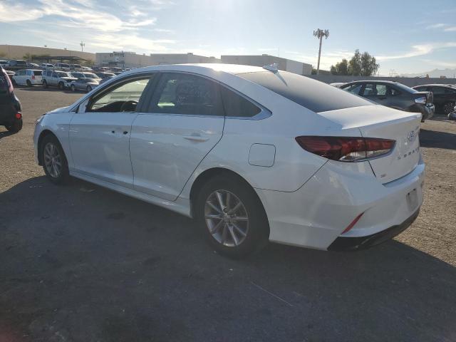 Obraz 2 z 2019 HYUNDAI SONATA SE 2019 z VIN 5NPE24AF0KH784826