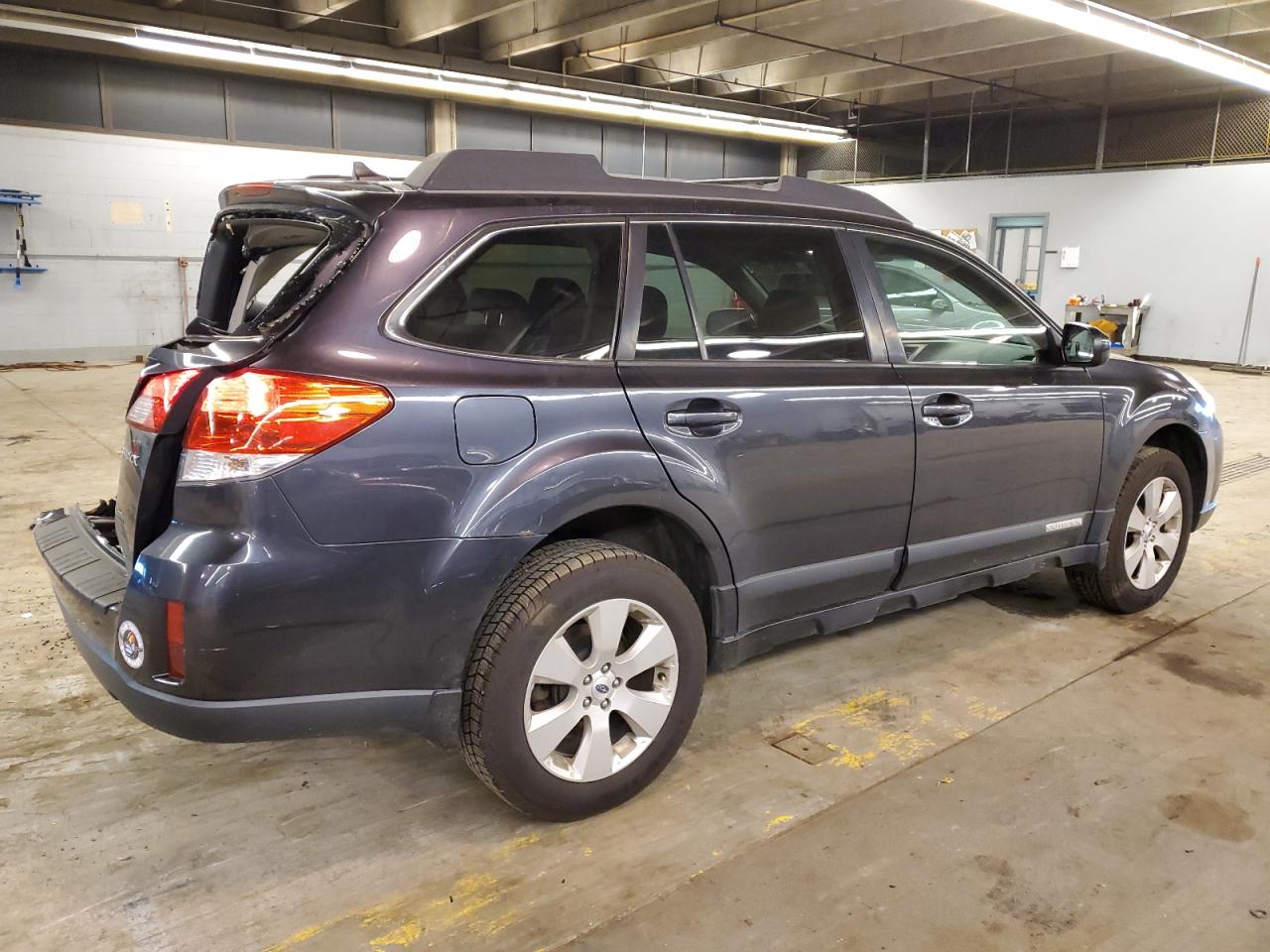 Изображение 3 2012 SUBARU OUTBACK 2.5I LIMITED 2012 с VIN 4S4BRCKC9C3272570