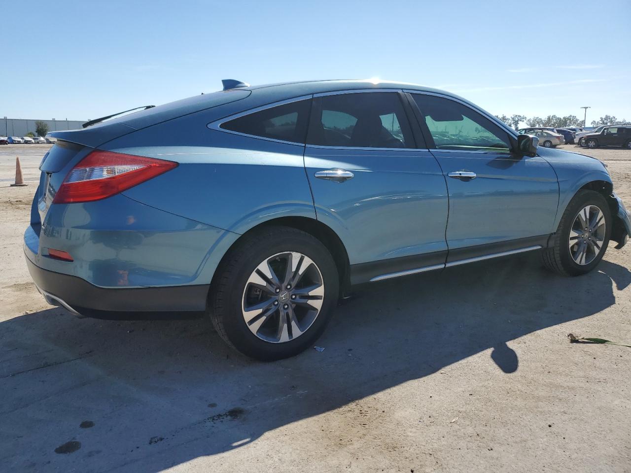 Obraz 3 z 2015 HONDA CROSSTOUR EXL 2015 z VIN 5J6TF1H5XFL001482