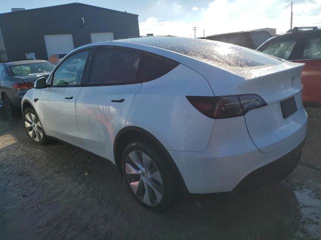 Изображение 2 2023 TESLA MODEL Y  2023 с VIN 7SAYGDEE7PA149897