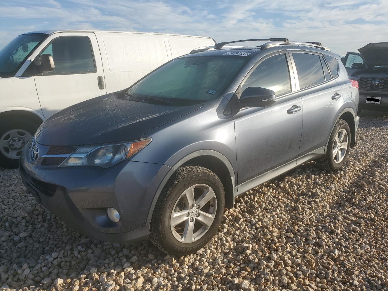 Obraz 1 z 2013 TOYOTA RAV4 XLE 2013 z VIN 2T3WFREV1DW070979