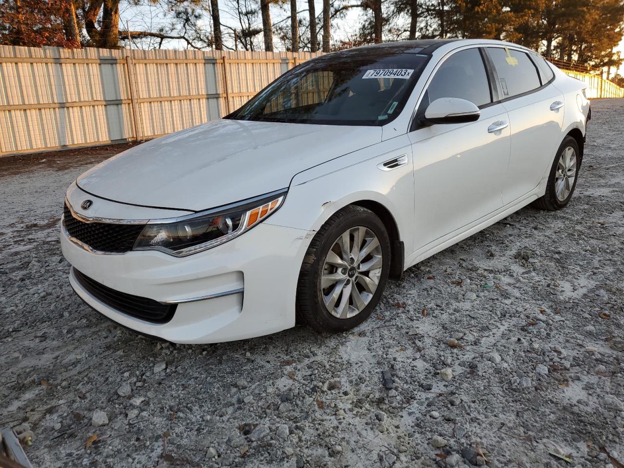 Obraz 1 z 2016 KIA OPTIMA EX 2016 z VIN 5XXGU4L33GG027797