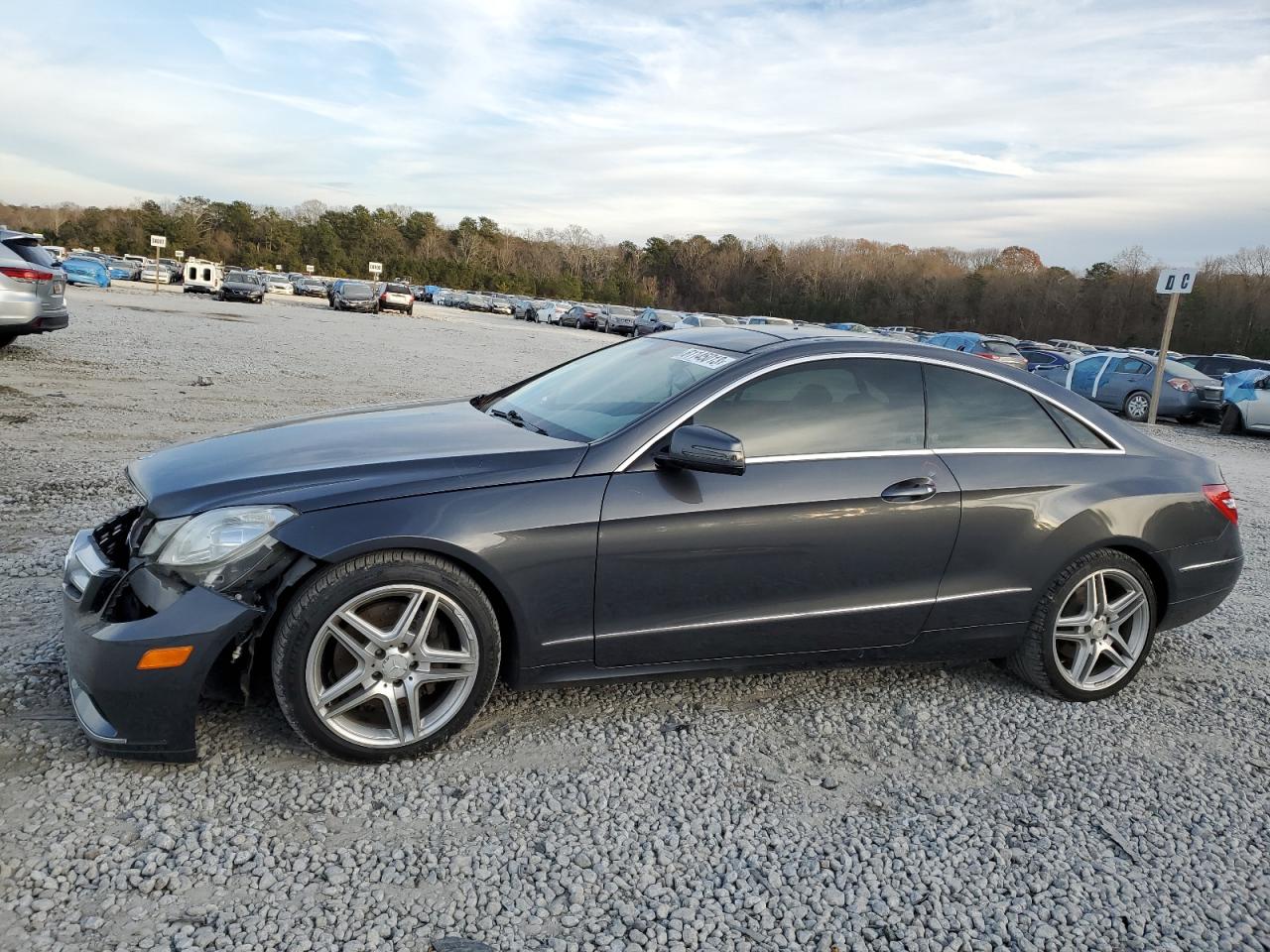 Image 1 of 2011 MERCEDES-BENZ E 350 2011 with VIN WDDKJ5GBXBF086580