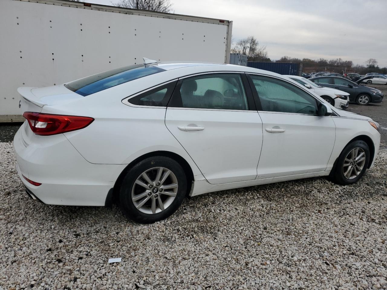Image 3 of 2015 HYUNDAI SONATA SE 2015 with VIN 5NPE24AF8FH215535