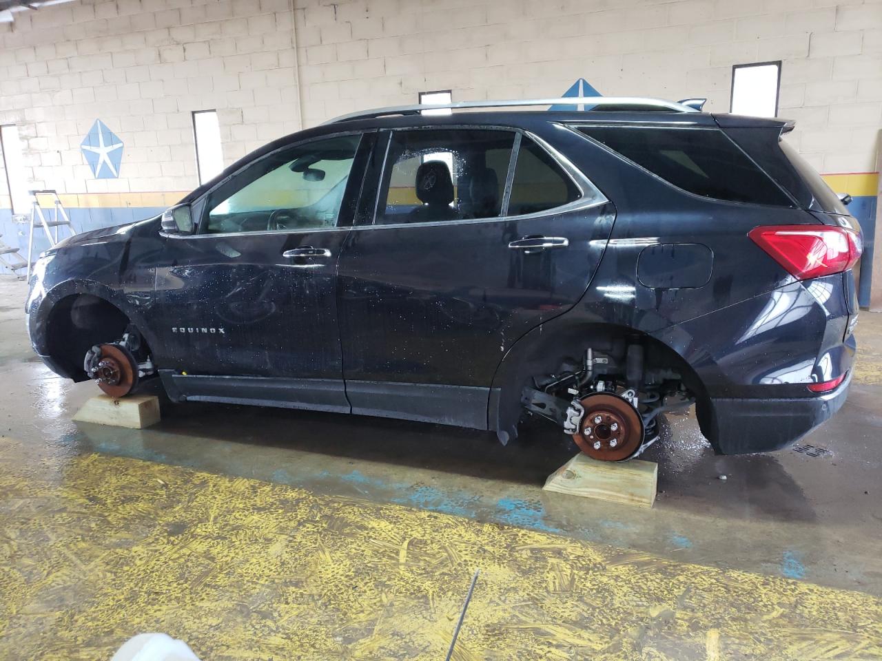 Изображение 2 2020 CHEVROLET EQUINOX PREMIER 2020 с VIN 2GNAXNEV9L6239289