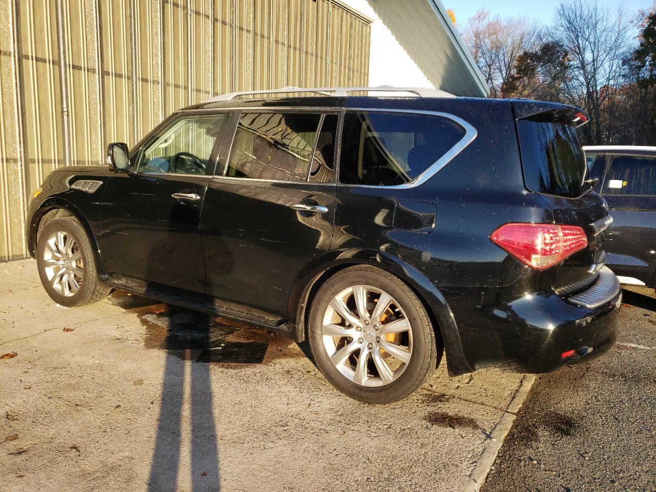 Image 2 of Infiniti Qx56 2013 with VIN JN8AZ2NE7D9061507