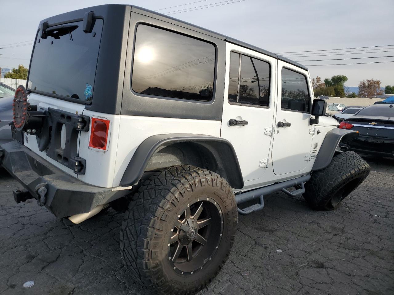 Image 3 of 2015 JEEP WRANGLER UNLIMITED SPORT 2015 with VIN 1C4BJWDG0FL536860