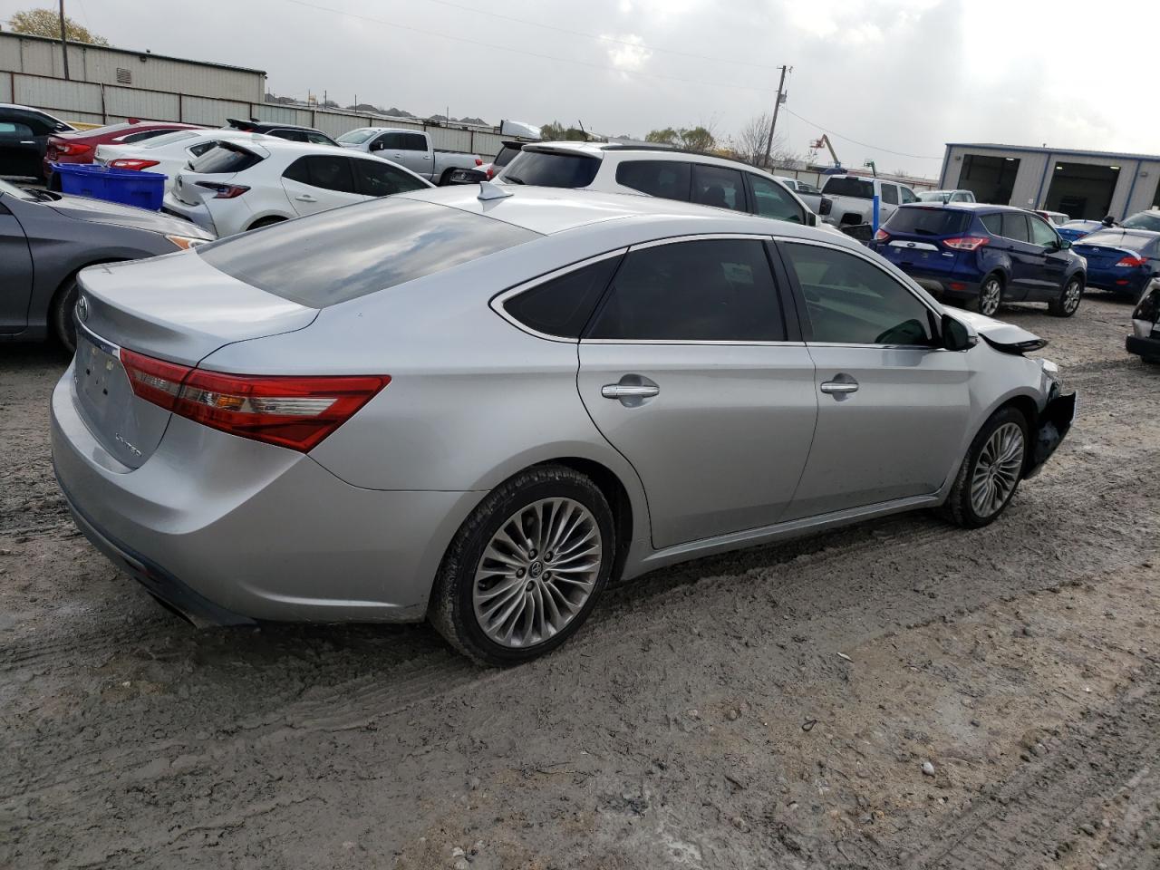 Obraz 3 z 2017 TOYOTA AVALON XLE 2017 z VIN 4T1BK1EB2HU262170