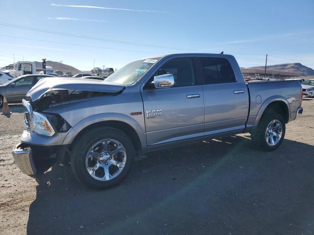 Obraz 1 z 2019 RAM 1500 CLASSIC LARAMIE 2019 z VIN 1C6RR7NM1KS749485