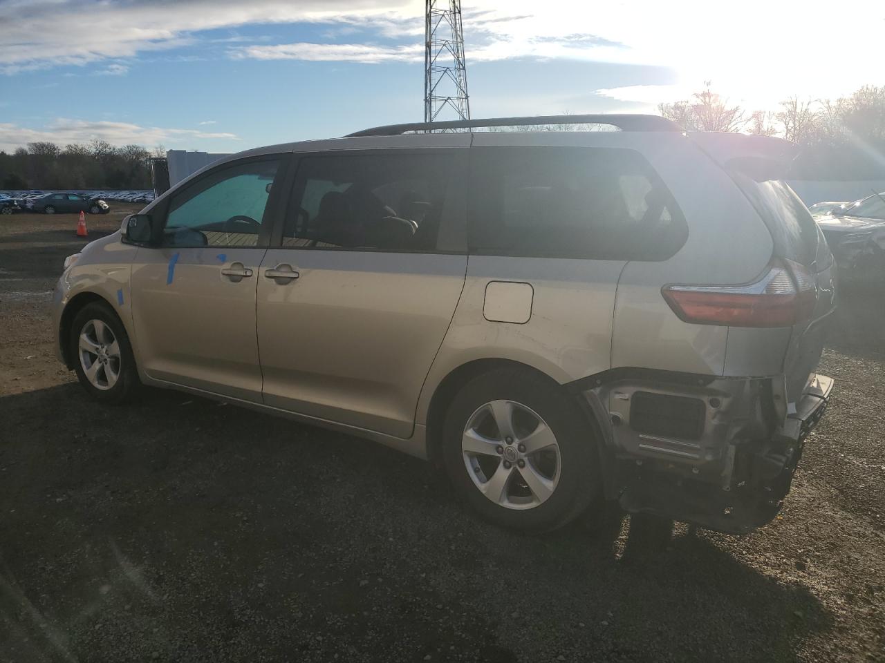 Image 2 of 2015 TOYOTA SIENNA LE 2015 with VIN 5TDKK3DC4FS612474