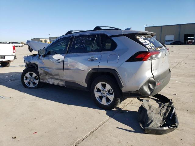 Obraz 2 z 2021 TOYOTA RAV4 XLE 2021 z VIN JTMRWRFV8MD121547