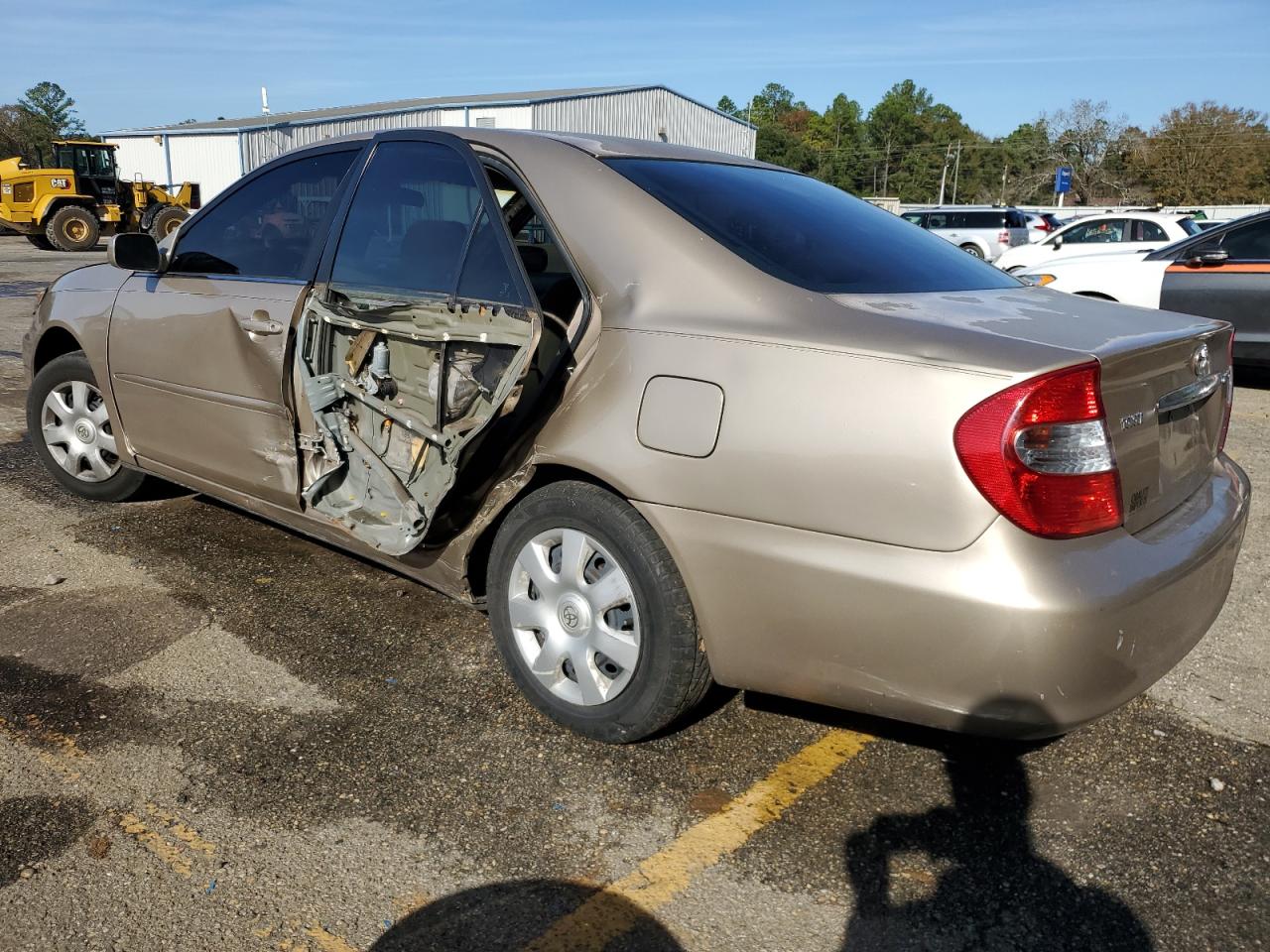 Изображение 2 2002 TOYOTA CAMRY LE 2002 с VIN 4T1BE32KX2U080764