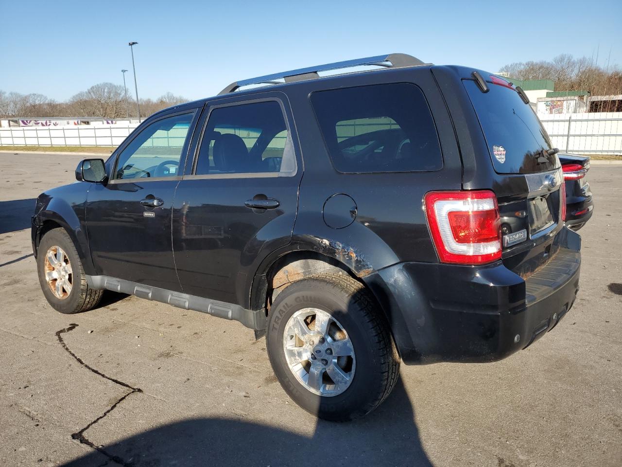 Image 2 of 2011 FORD ESCAPE LIMITED 2011 with VIN 1FMCU9E76BKB15104