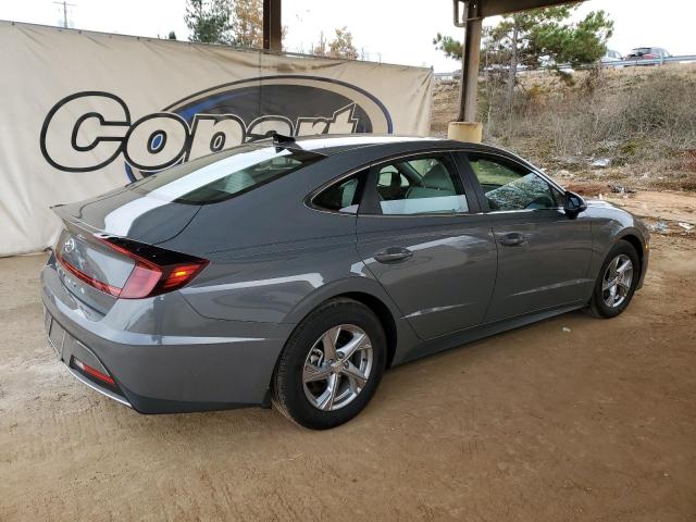Obraz 3 z 2023 HYUNDAI SONATA SE 2023 z VIN KMHL24JA5PA258763