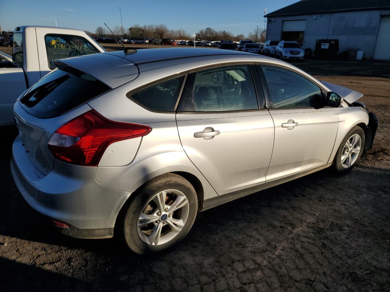 Изображение 3 2012 FORD FOCUS SE 2012 с VIN 1FAHP3K24CL370682
