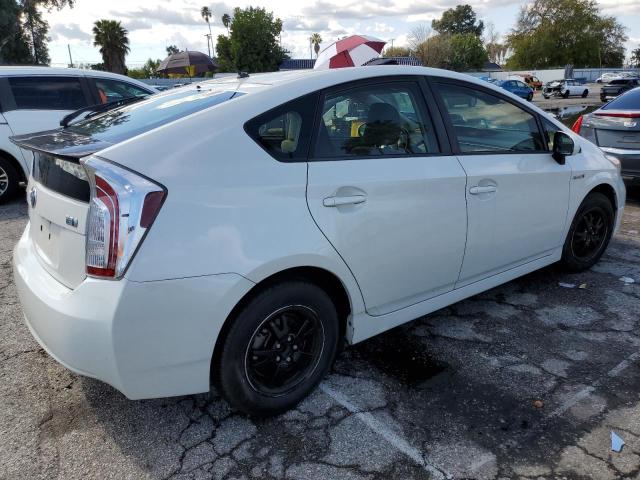 Изображение 3 2015 TOYOTA PRIUS  2015 с VIN JTDKN3DU4F1960935