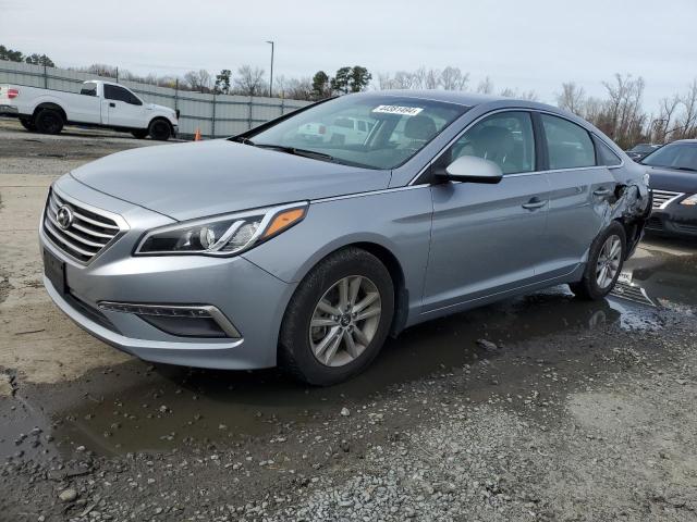 Obraz 1 z 2015 HYUNDAI SONATA SE 2015 z VIN 5NPE24AF0FH219353