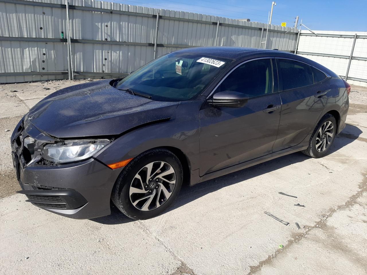 Obraz 1 z 2017 HONDA CIVIC EX 2017 z VIN 19XFC2F70HE059277