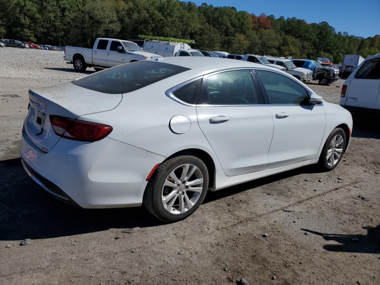 Image 3 of 2016 CHRYSLER 200 LIMITED 2016 with VIN 1C3CCCAB7GN164059