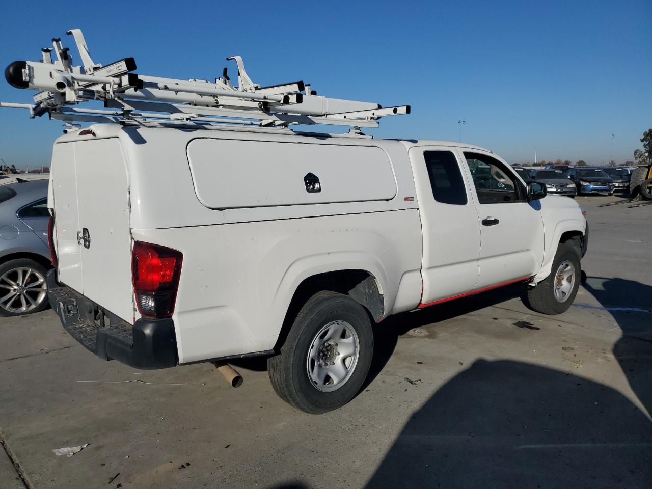 Image 3 of 2021 TOYOTA TACOMA ACCESS CAB 2021 with VIN 3TYRX5GN2MT010800