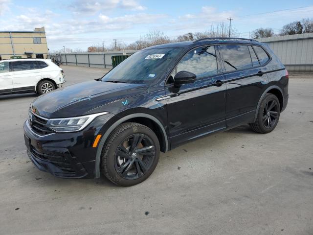 Obraz 1 z 2023 VOLKSWAGEN TIGUAN SE R-LINE BLACK 2023 z VIN 3VV8B7AX1PM077339