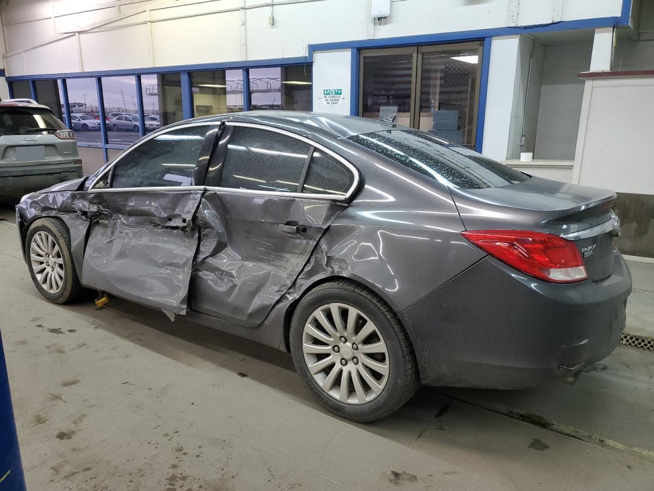 Image 2 of 2011 BUICK REGAL CXL 2011 with VIN W04GX5GVXB1089396