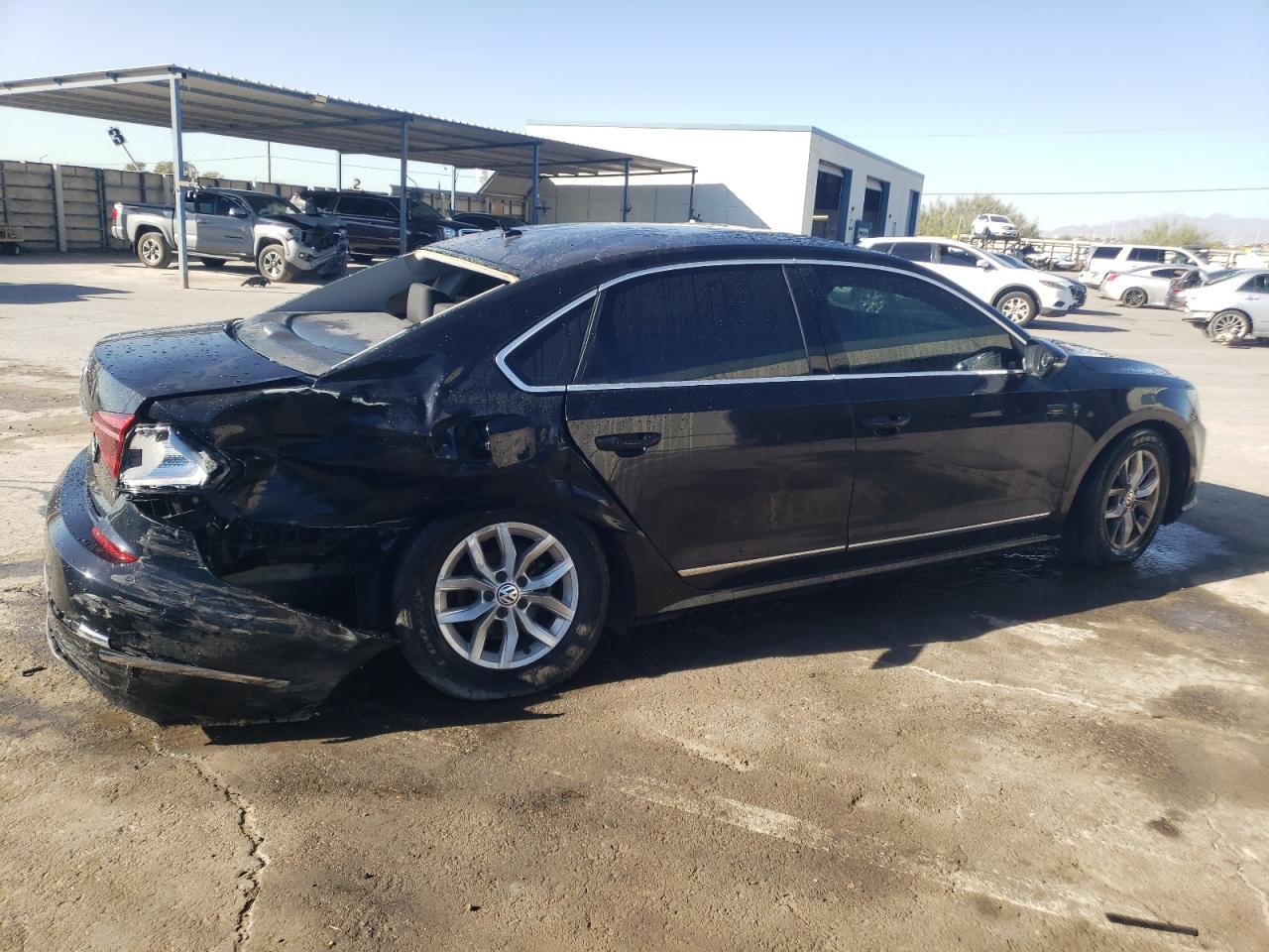 Изображение 3 2017 VOLKSWAGEN PASSAT S 2017 с VIN 1VWAT7A35HC012830