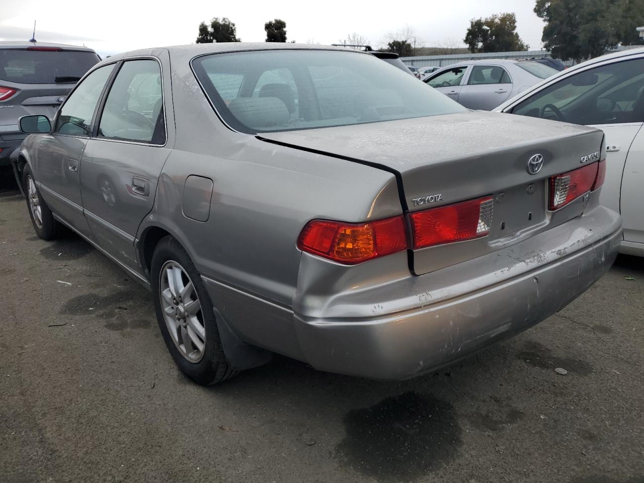 Image 2 of 2000 TOYOTA CAMRY LE 2000 with VIN JT2BF28K7Y0286359