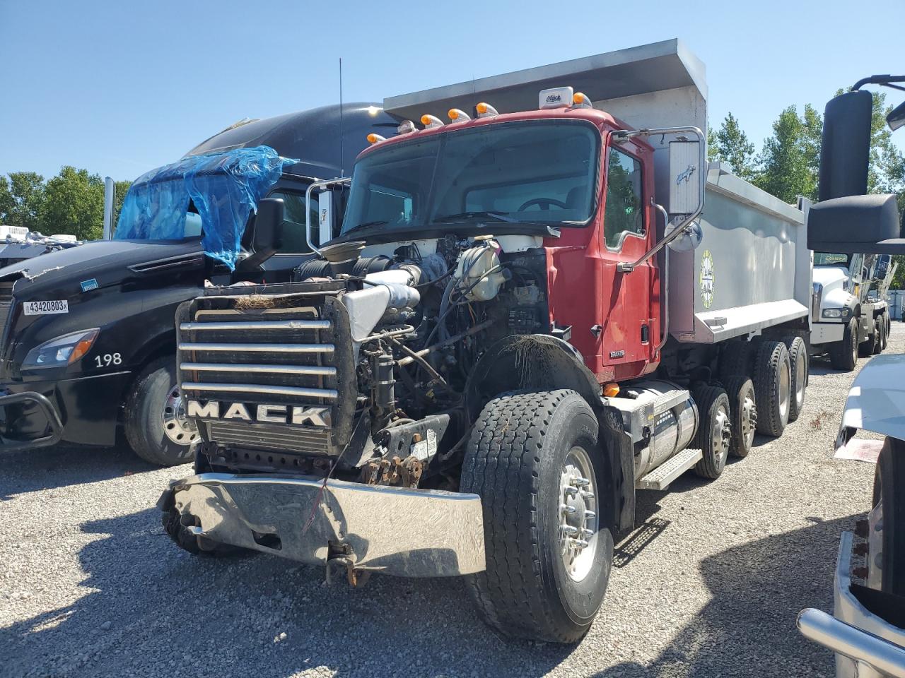 Изображение 2 2006 MACK 700 CV700 2006 с VIN 1M2AG11C46M054428