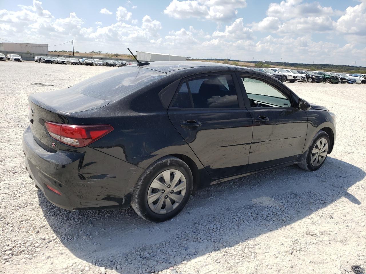 Obraz 3 z 2020 KIA RIO LX 2020 z VIN 3KPA24AD1LE335853