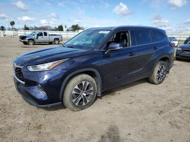 Image 1 of 2020 TOYOTA HIGHLANDER XLE 2020 with VIN 5TDGZRBH6LS016975