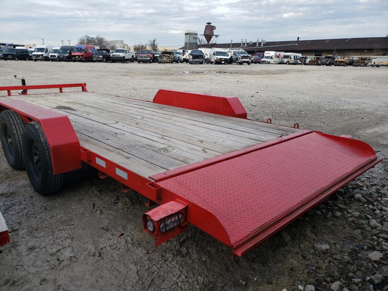 Изображение 3 2022 LQNI 20' FLTBED 2022 с VIN 58UBF2026NA005779
